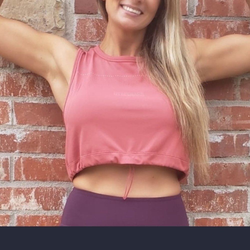 Gymshark Loose fit cropped tank top